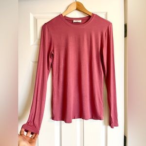 Aritzia Babaton Everyday Long Sleeve